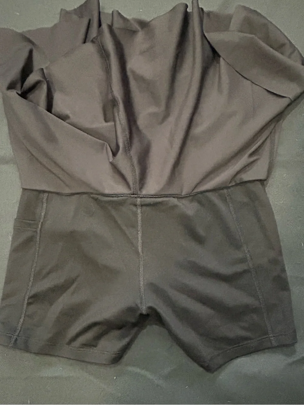 Old Navy Black Pleated Athletic Girl’s Skirt w/built in shorts